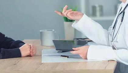 今日商業(yè)熱點聚焦 劉強東飯局爆料、Realme進軍中國市場與京東新增票務代理